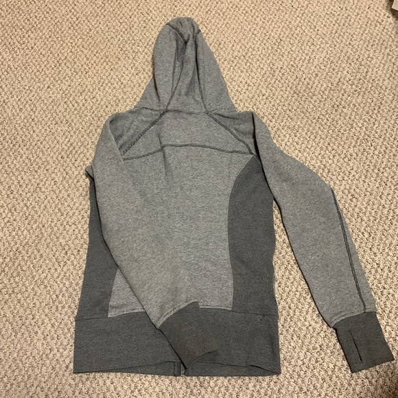 Grey zip up jacket - Picture 2 of 2
